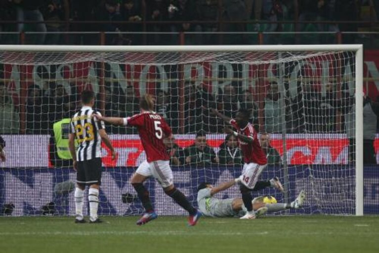 nuove regole calcio muntari