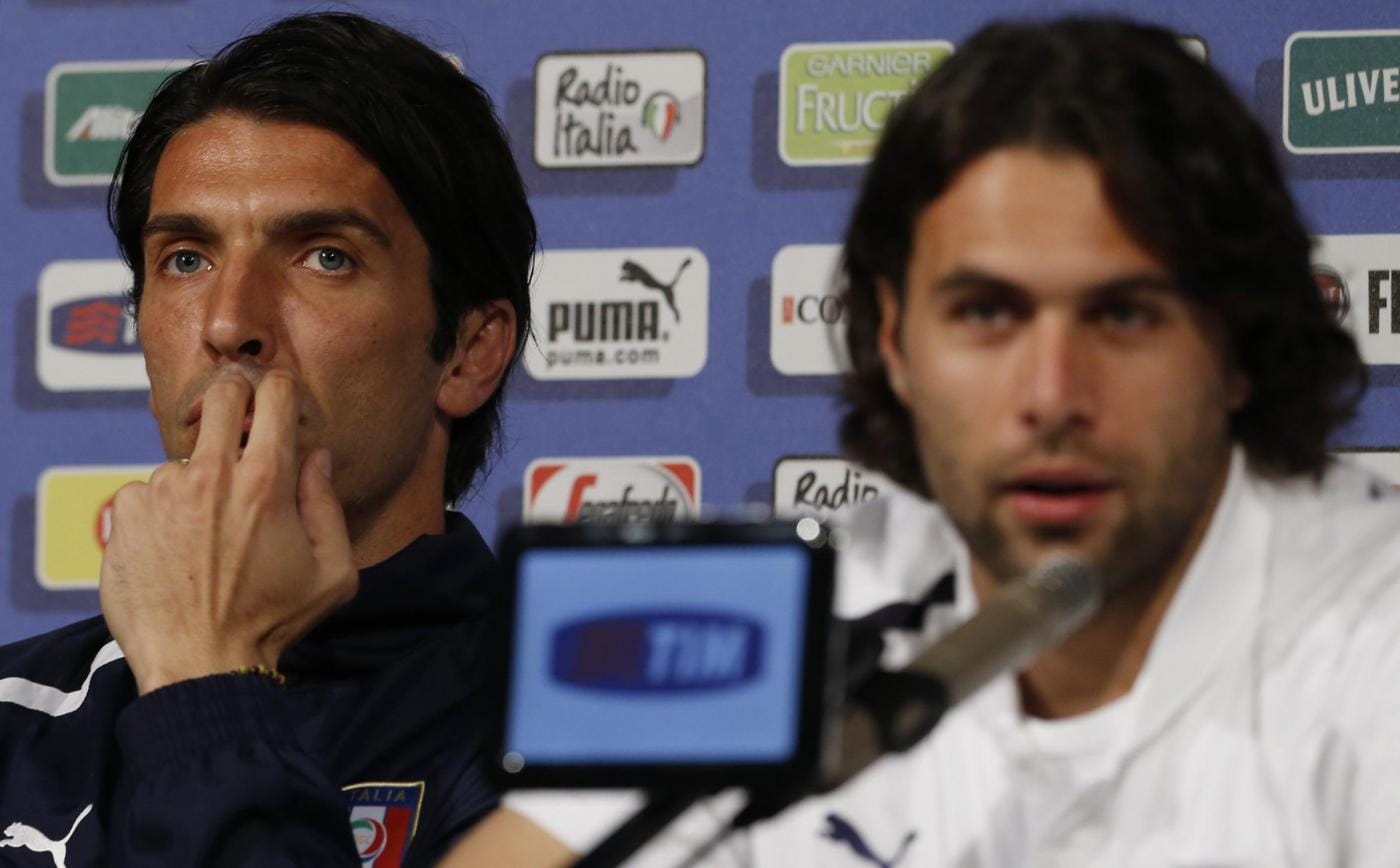 Buffon e Sirigu