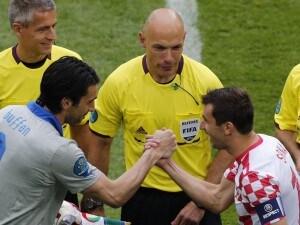 Srna vs Buffon