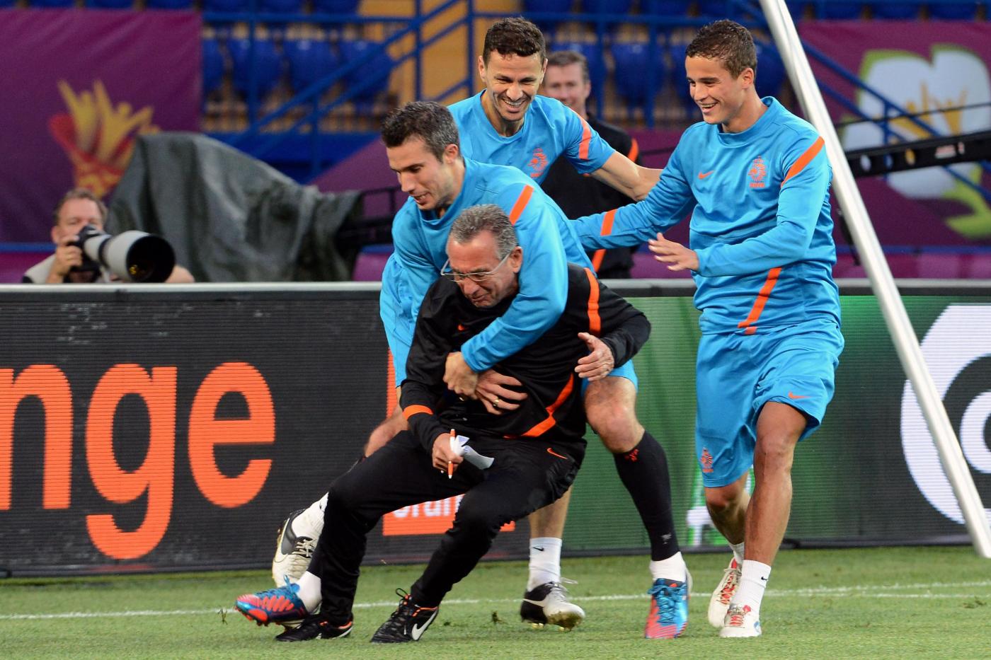 L'esterno del Barcellona Ibrahim Afellay ha vinto una scommessa con Boulharouz.