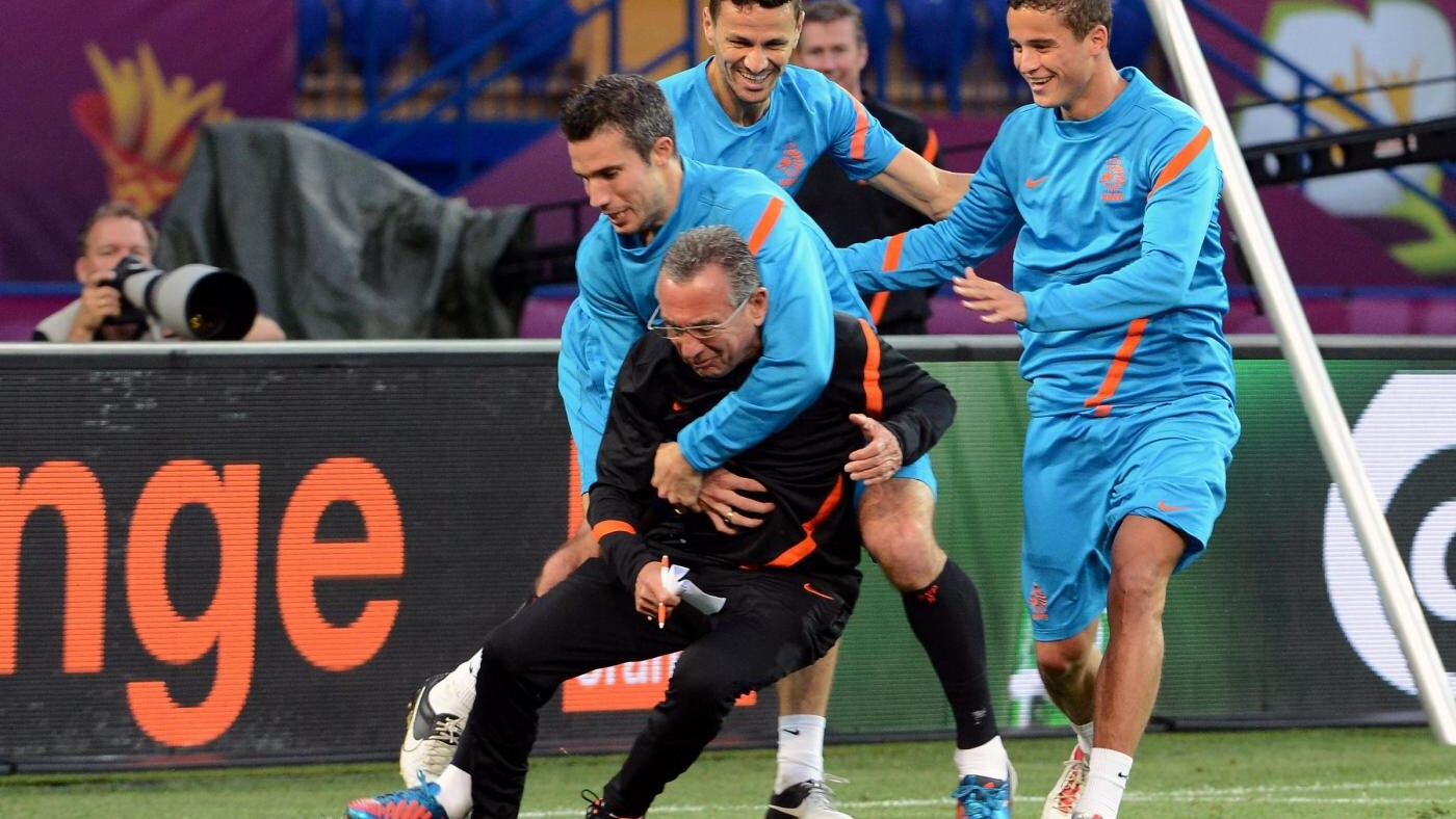 L'esterno del Barcellona Ibrahim Afellay ha vinto una scommessa con Boulharouz.