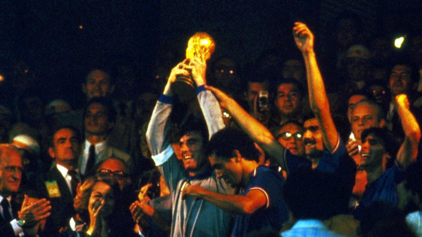 L'11 luglio 1982 al 'Bernabeu' l'Italia ha vinto il suo terzo mondiale. La squadra di Bearzot, con i gol di Paolo Rossi, Tardelli ed Altobelli, sconfisse in finale la Germania.