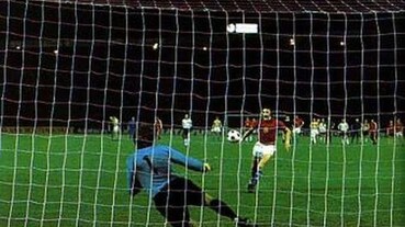 il cecoslovacco panenka realizzò il primo rigore a cucchiaio nella storia del calcio, nella finale degli Europei del 1976.
