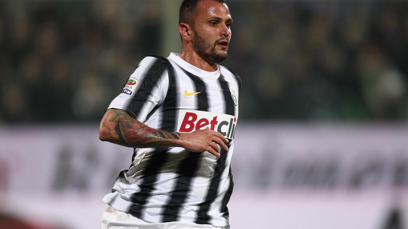 L'infaticabile Palazzi continua ad indagare. Il super procuratore sentirà, nel giro di sette giorni, 37 tesserati. Tra questi anche Miccoli, Gillet, Viviano e Pepe.