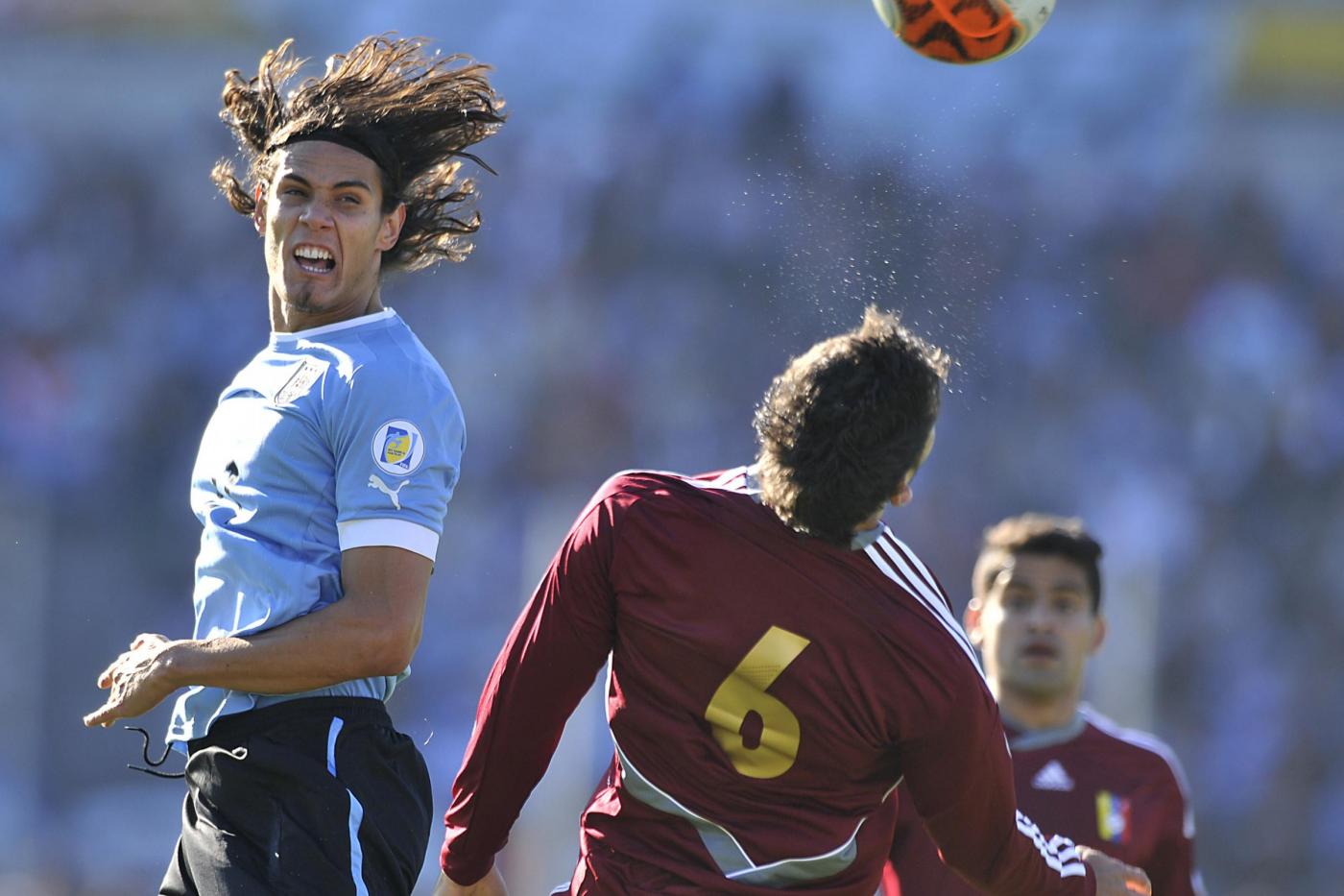 l'attaccante del napoli e quello del liverpool in lizza per il ruolo di portabandiera.