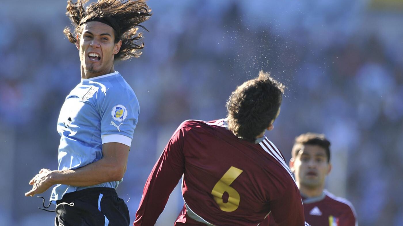 l'attaccante del napoli e quello del liverpool in lizza per il ruolo di portabandiera.