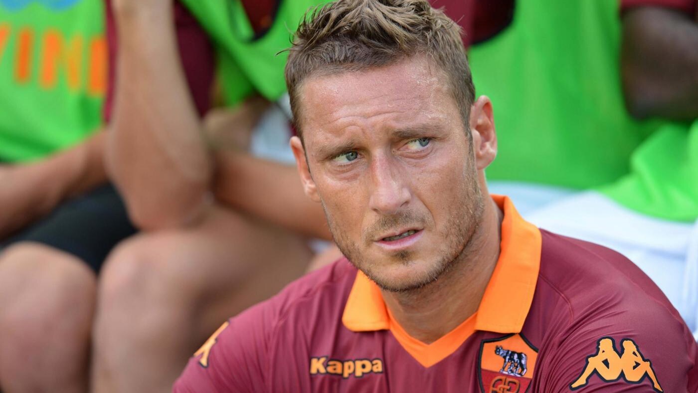 Il capitano della Roma, in conferenza stampa, oggi ha confuso l'omofobia con l'omosessualità.