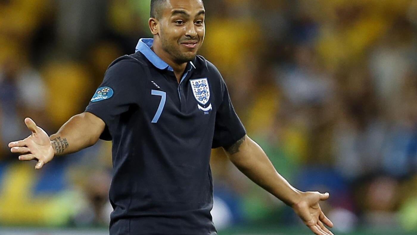 l'inter pensa all'attaccante dell'arsenal theo walcott