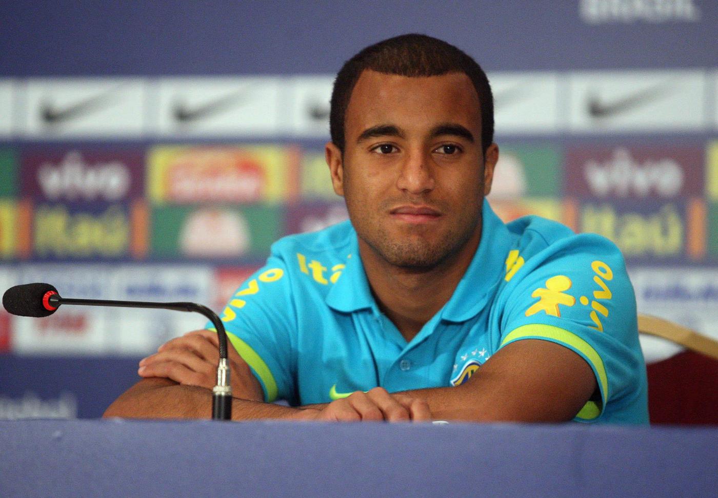 il paris saint germain vicinissima al brasiliano