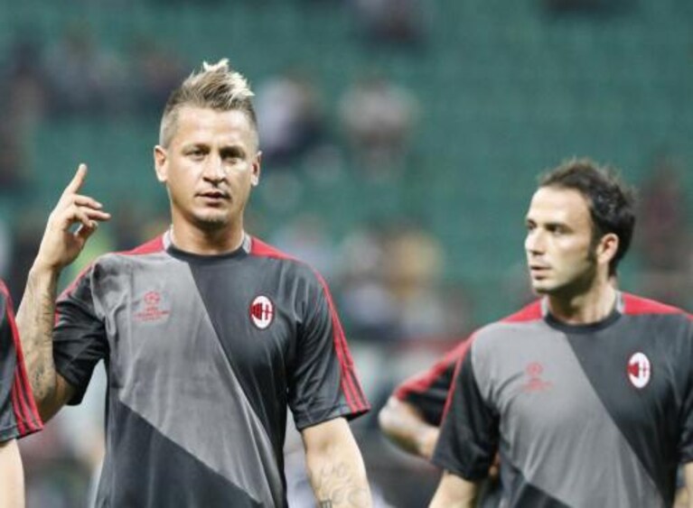 calcio nervi scoperti mexes