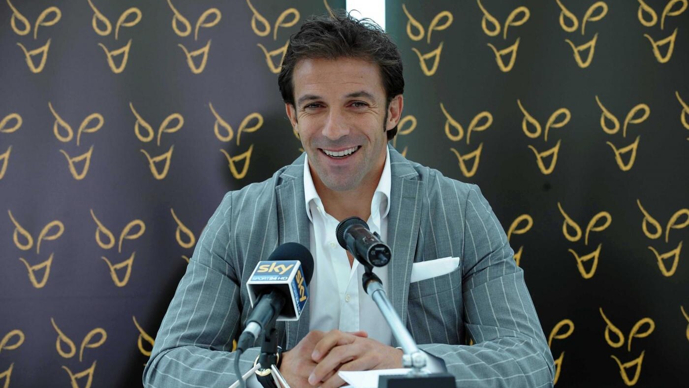Alessandro Del Piero questa mattina ha firmato un biennale con il Sydney. Oggi in conferenza stampa l'ex leggenda della Juventus ha parlato della sua nuova avventura.