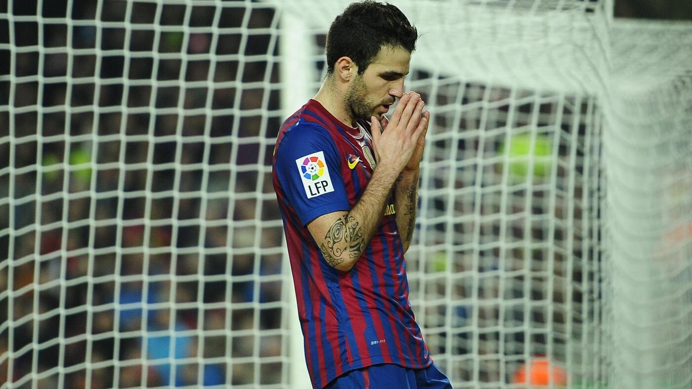 il milan potrebbe prendere in prestito fabregas a gennaio