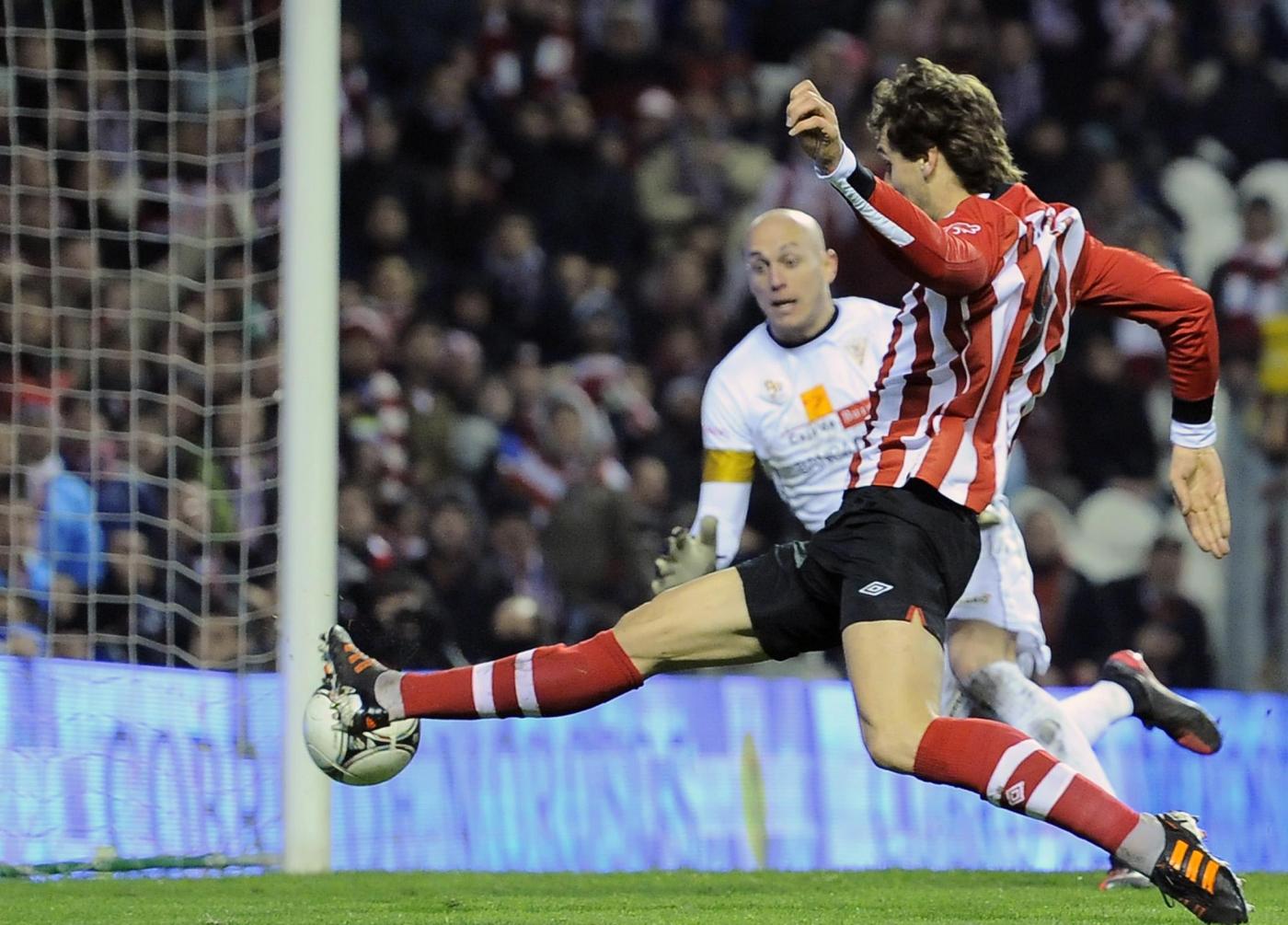 Il calciomercato non va mai in vacanza. In Spagna sono sicuri che nel mese di gennaio il centravanti dell'Athletic Bilbao passerà al Barcellona.