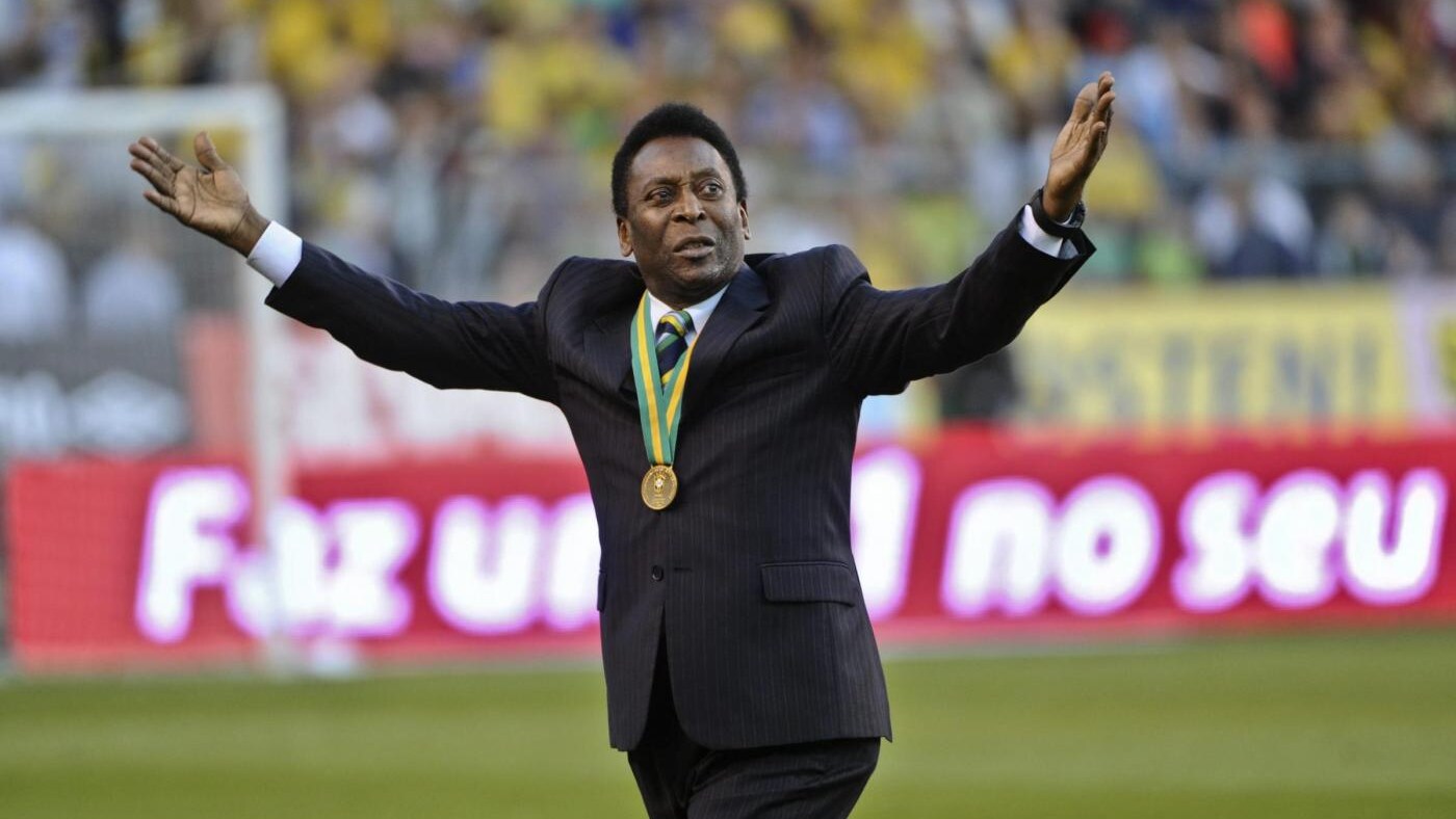 Ad ottobre Pelè riceverà il 'Golden Foot Awards'. Per una giuria di esperti il brasiliano è il più forte calciatore di sempre.