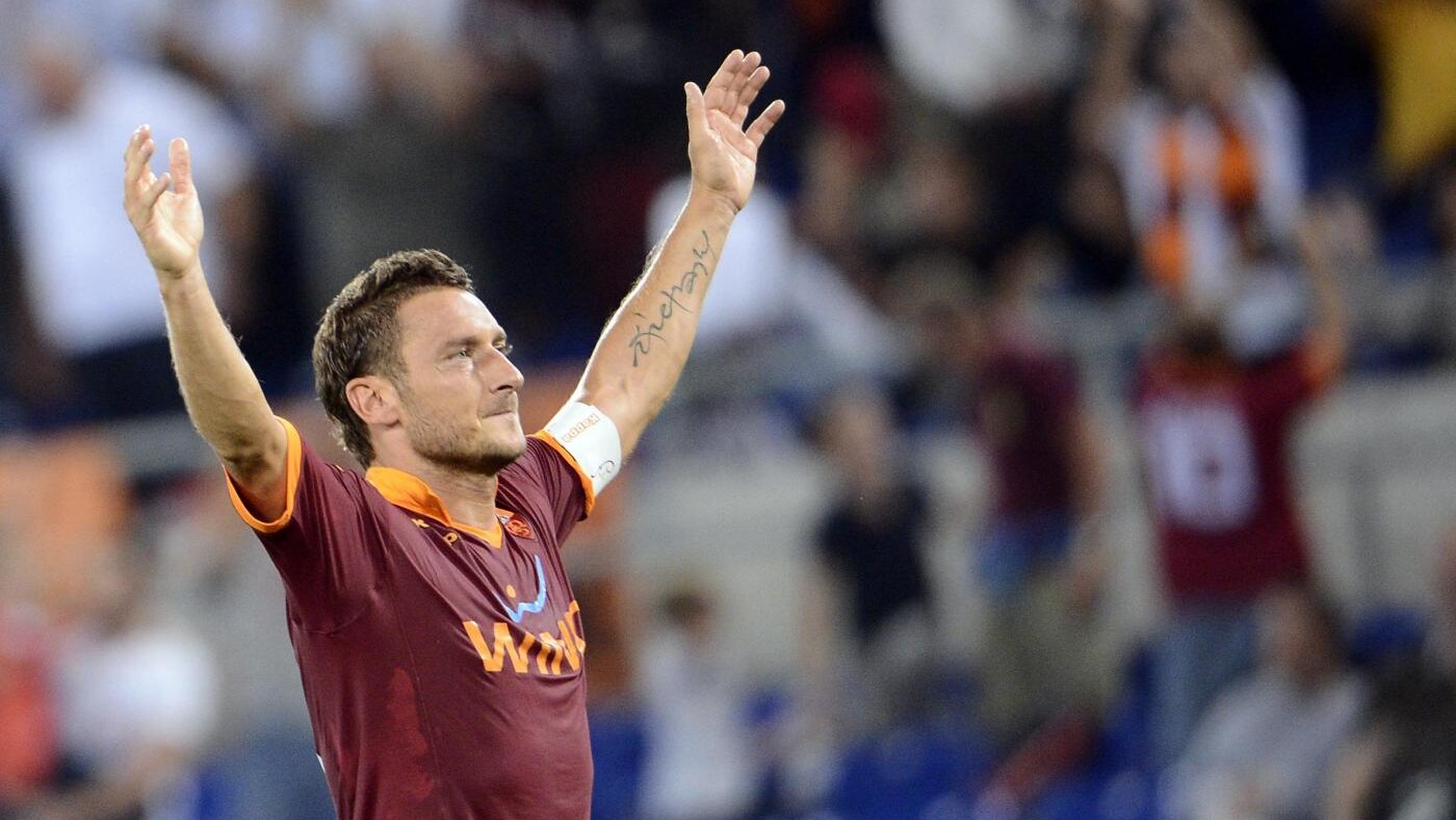 L'Olimpico è un tabù per la Roma, che non vince in casa da cinque mesi. Nel primo tempo Totti segna il 216° gol in Serie A. Maresca si fa espellere a inizio ripresa. Munari, sfrutta un errore di Stekelenburg, e pareggia. Ferrara è ancora imbattuto.