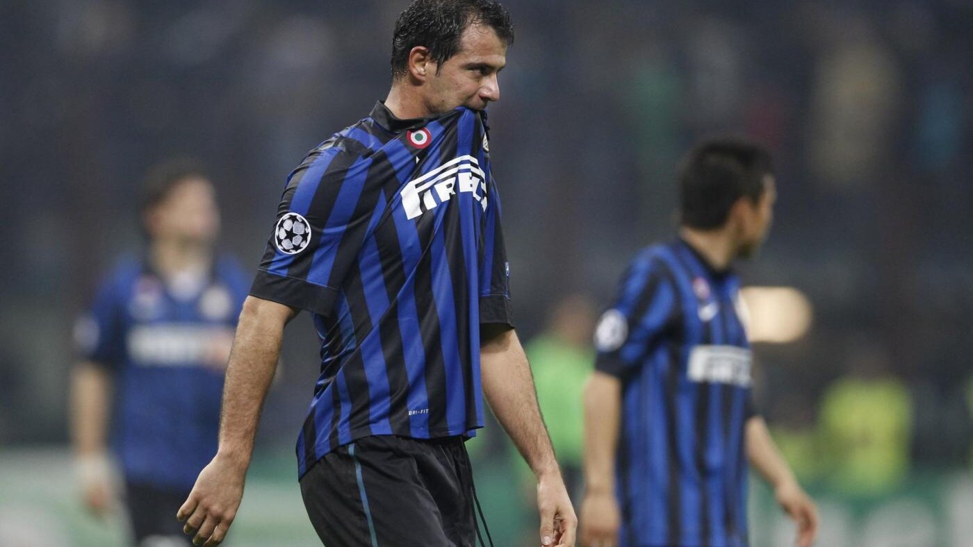 Dejan Stankovic rimarrà fuori ancora per almeno un mese. Il serbo nei prossimi giorni si dovrà operare nuovamente al tendine d'Achille.