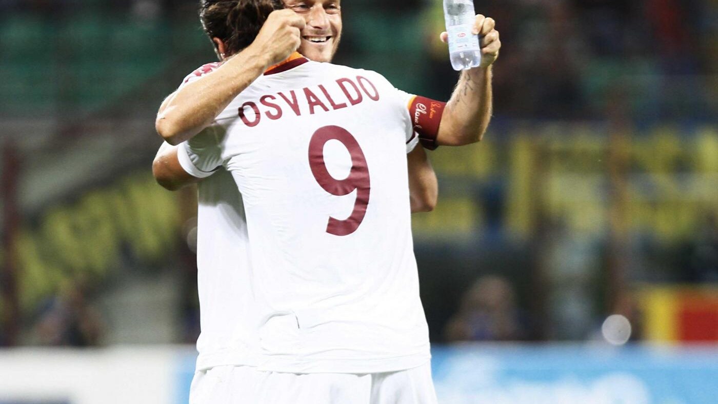 Totti, Osvaldo e De Rossi non recuperano dagli infortuni. Contro il Cagliari, Zeman schiererà in avanti Lamela, Destro e Nico Lopez.