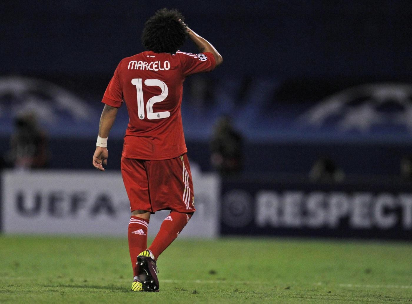 Marcelo, esterno sinistro del Real Madrid, si è infortunato mentre era in ritiro con la nazionale. Il brasiliano si è fratturato il quinto metatarso del piede destro. Tornerà nel 2013.