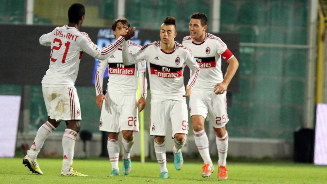Tanti gol nell'anticipo della 10a giornata di Serie A. Al 'Barbera' il Palermo scappa con Miccoli e Brienza, ma il Milan riesce a rimontare con Montolivo ed El Shaarawy.
