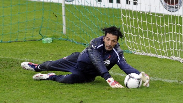 gigi buffon infortunio dubbio in vista di juventus napoli