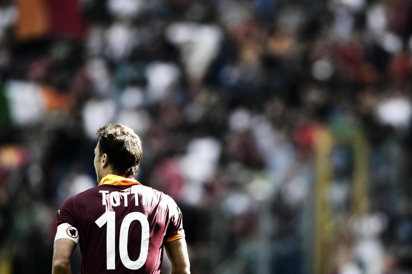 il capitano della roma ha scritto un libro che uscirà poco prima di natale