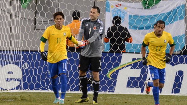 Nel New Jersey il Brasile ha disputato la sua 1000esima partita. La Selecao, però, non è riuscita a battere la Colombia. Neymar, che ha realizzato il gol dell'uno a uno, ha mandato sopra la traversa un calcio di rigore.