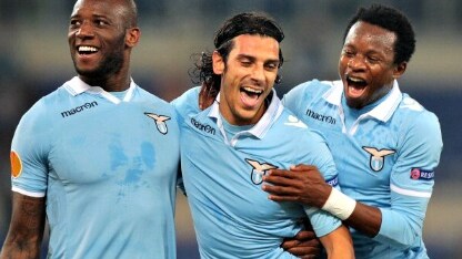 l'attaccante della lazio esulta