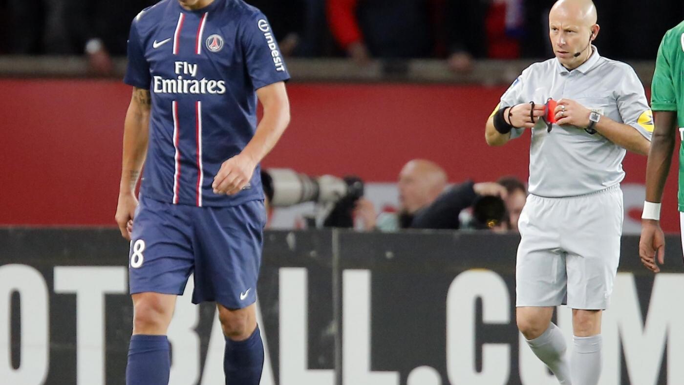 Colpo del Saint Etienne, che ieri al 'Parco dei Principi' ha sconfitto per 2-1 il Paris Saint Germain. Ibrahimovic espulso per un'entrataccia sul portiere avversario.