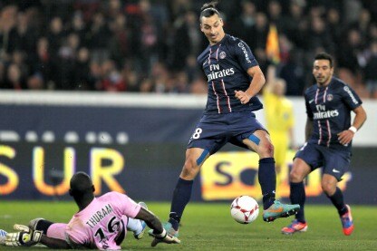 zlatan in azione a parigi