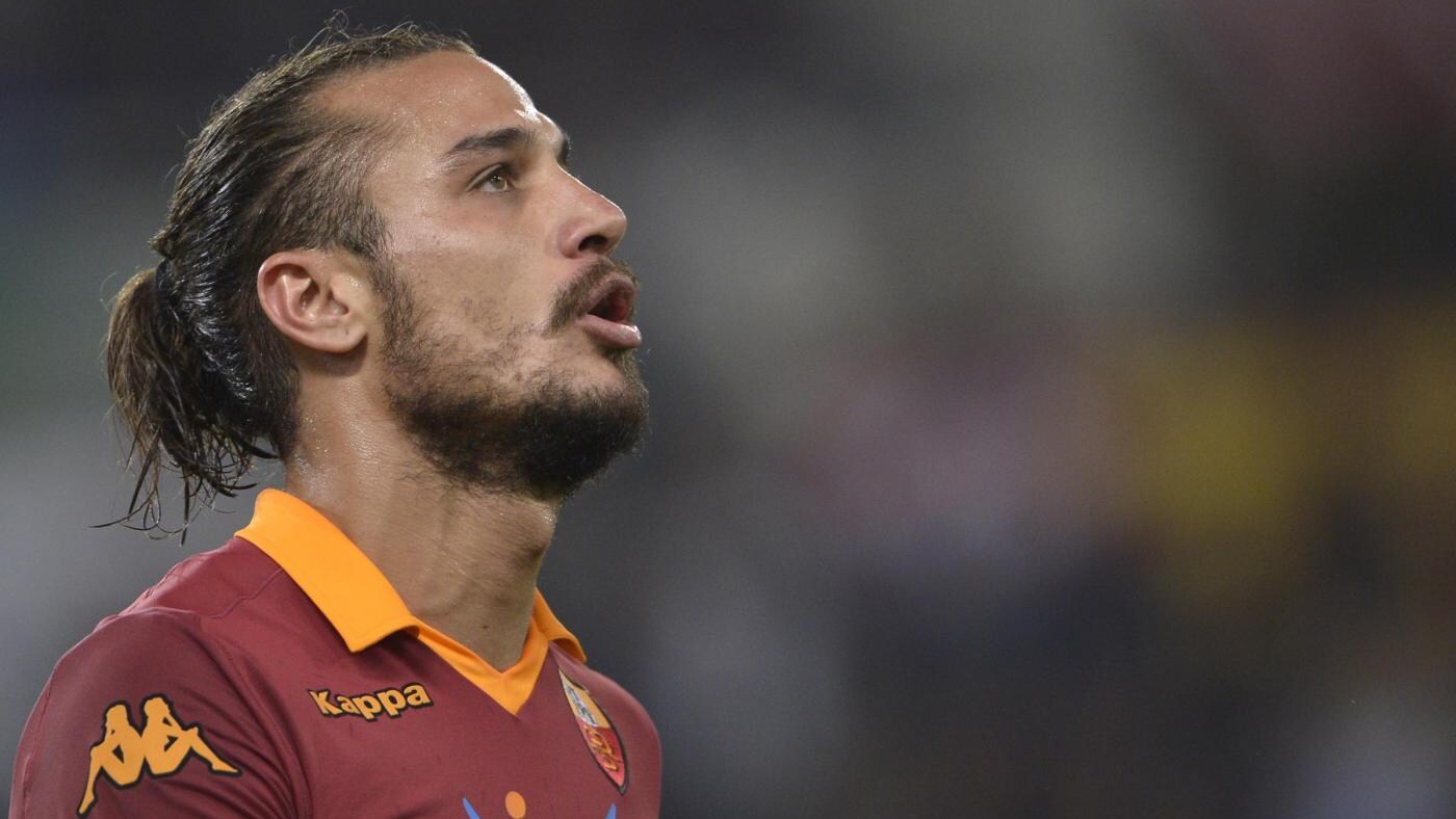 l'attaccante della roma ha un problema alla caviglia
