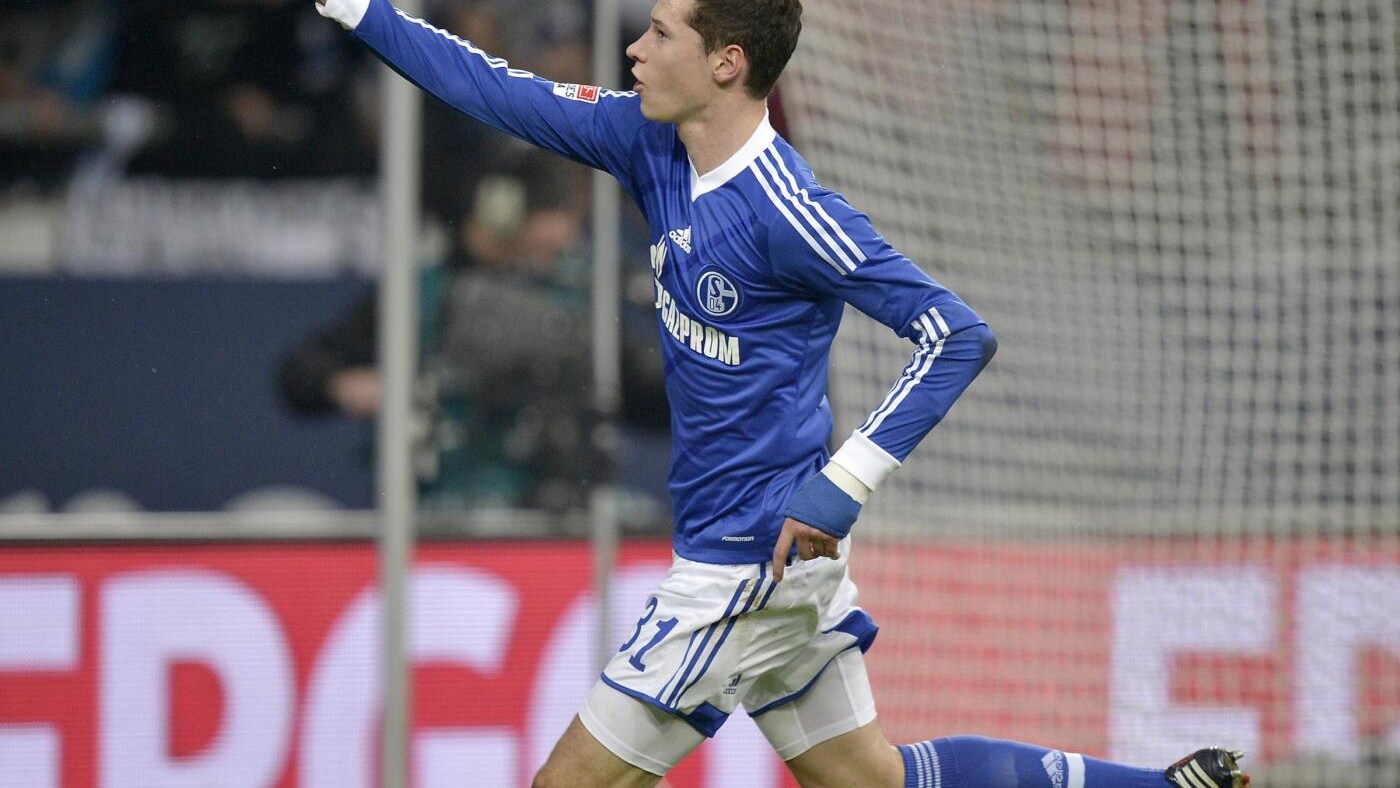 L'Inter sta pensando a due giovani e promettenti calciatori tedeschi: Sebastian Jung e Julian Draxler.