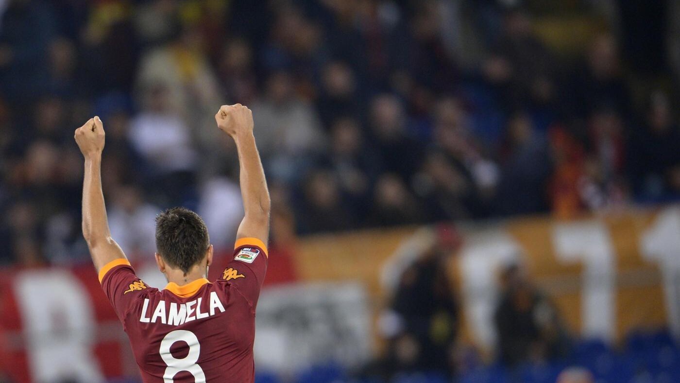 Questo pomeriggio all'Olimpico si gioca il 139° derby di Roma. Zeman punta sul tridente formato da Osvaldo, Totti e Lamela. Petkovic si affida a Candreva, Hernanes e Klose.
