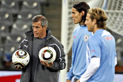 il ct dell'uruguay con cavani
