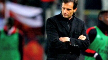 massimiliano allegri in panchina deluso