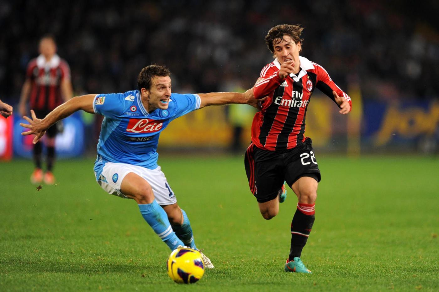 Il difensore argentino non rinnoverà il contratto con il Napoli e la prossima stagione potrebbe giocare con l'Inter.