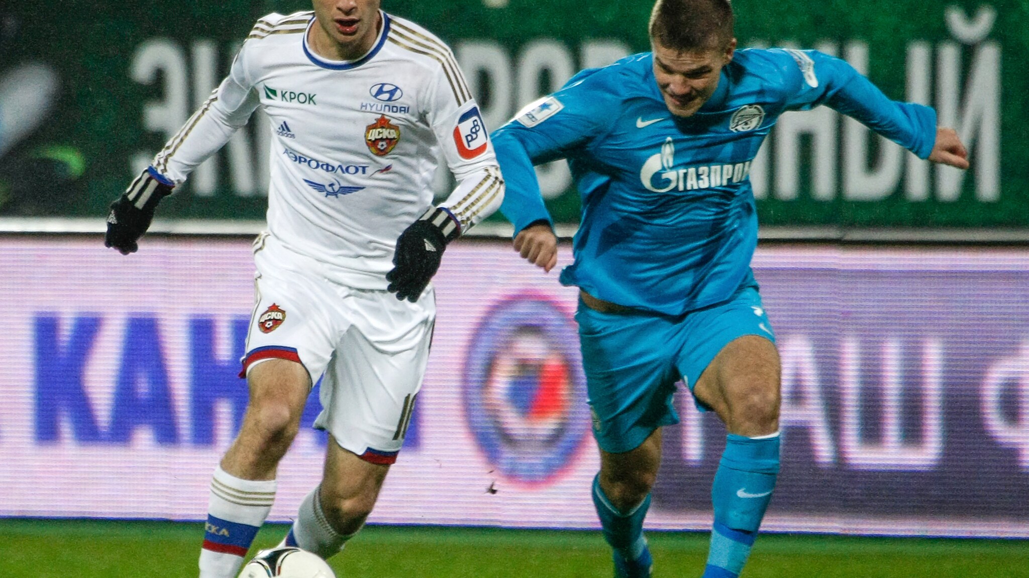 Il braccio destro di Putin, il presidente federcalcio russa, la Gazprom e i dirigenti dell'Anzhi si sono detti favorevoli al ritorno del campionato sovietico