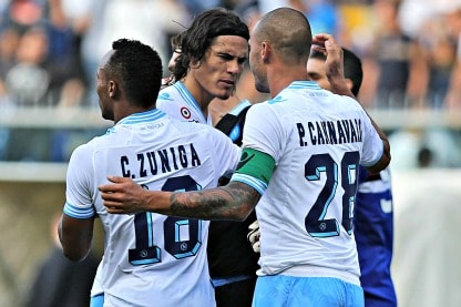 calciatori azzurri dopo il gol