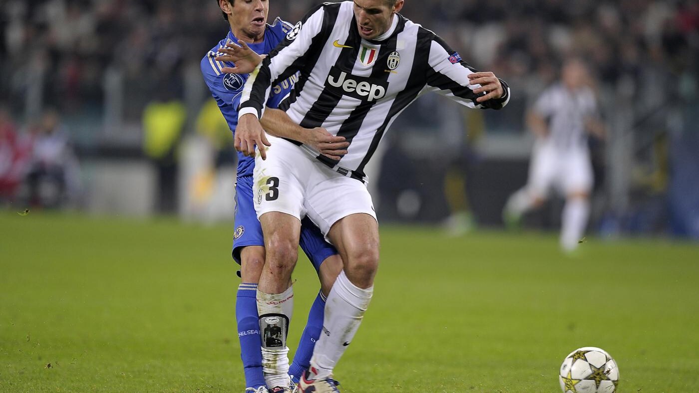 Conte porterà a Donestk Chiellini e Caceres, che hanno recuperato dai rispettivi infortuni. Non sono stati convocati per il match di Champions League Pepe, Lucio, Bendtner e Marchisio, che deve scontare un turno di squalifica.