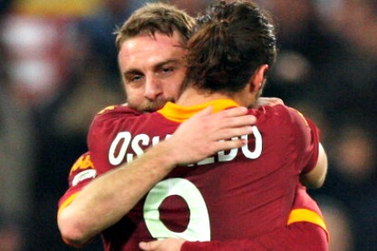 de rossi abbraccia osvaldo