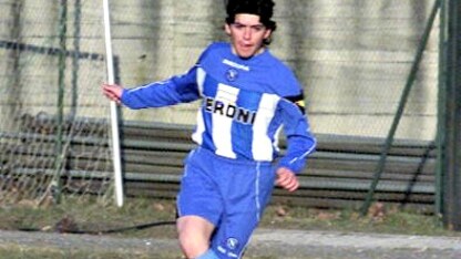 maradona junior in azione