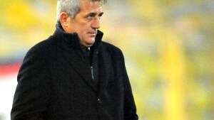 lazio allenatore perplesso