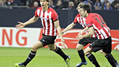 l'attaccante del bilbao esulta