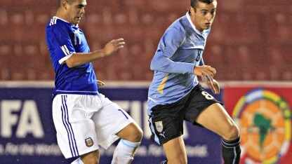 matias vecino in azione