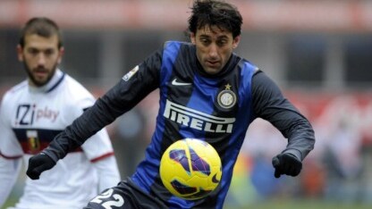 l'attaccante argentino all'opera