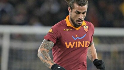 l'attaccante della roma osvaldo divenuto papà