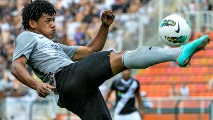 romarinho in azione