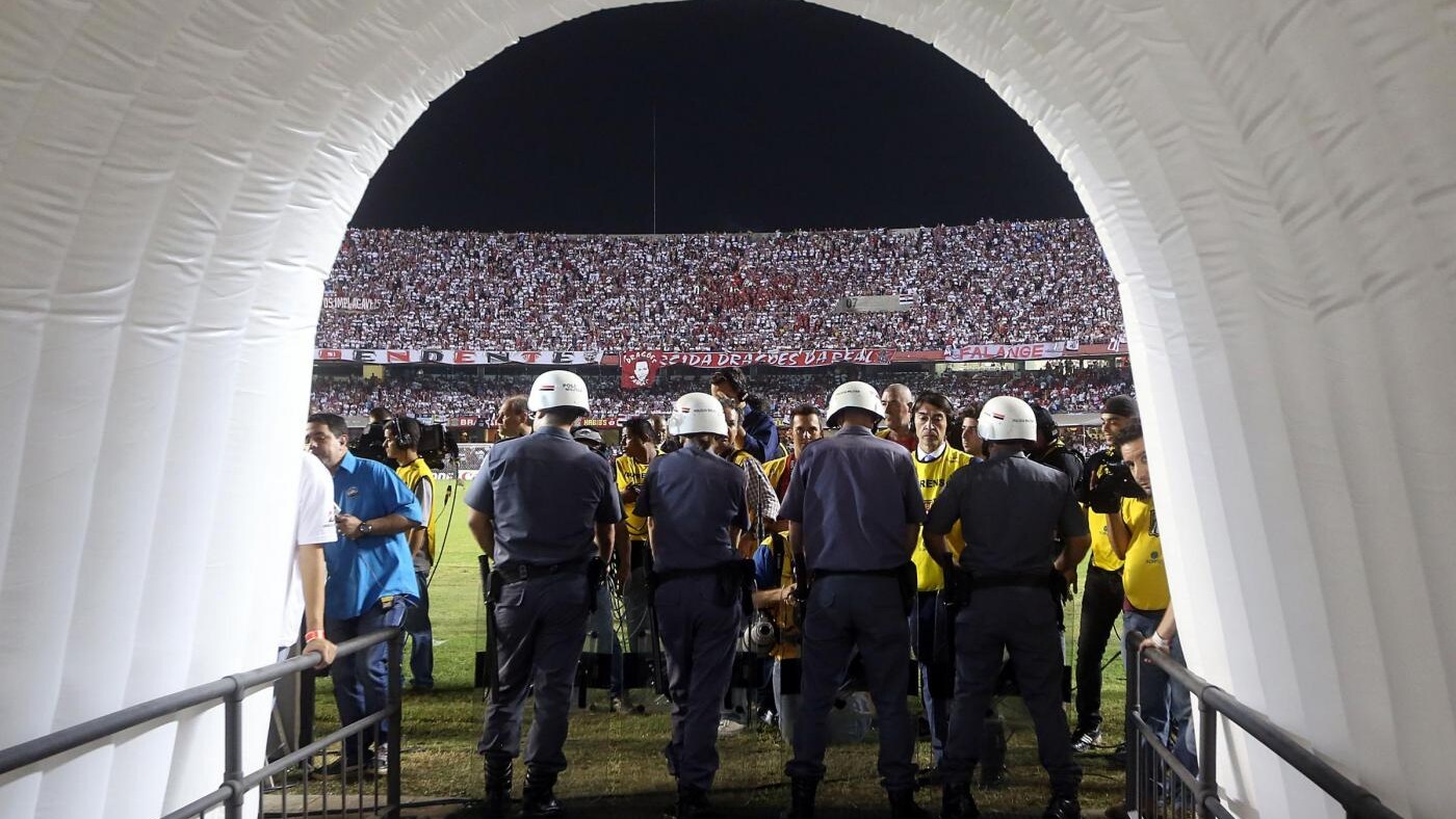 Il San Paolo ha vinto la Copa Sudamericana 2012. La finale, con il Tigre, è durata solo 45 minuti. Perchè gli argentini si sono rifiutati di tornare in campo nella ripresa.