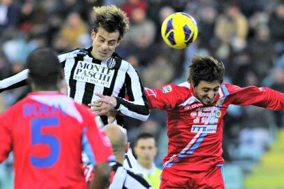 colpo di testa del bomber