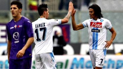 hamsik si complimenta col matador