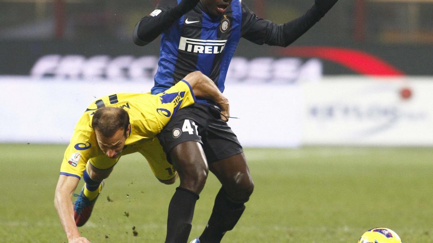 il giovane calciatore dell'inter dovrebbe passare in prestito al livorno